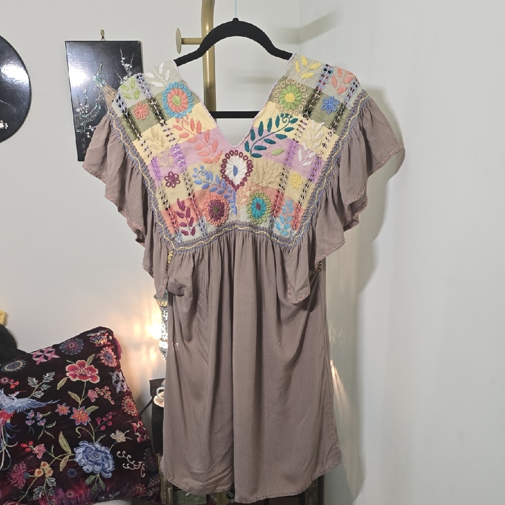 Unique Mexican Folk Embroidered Top